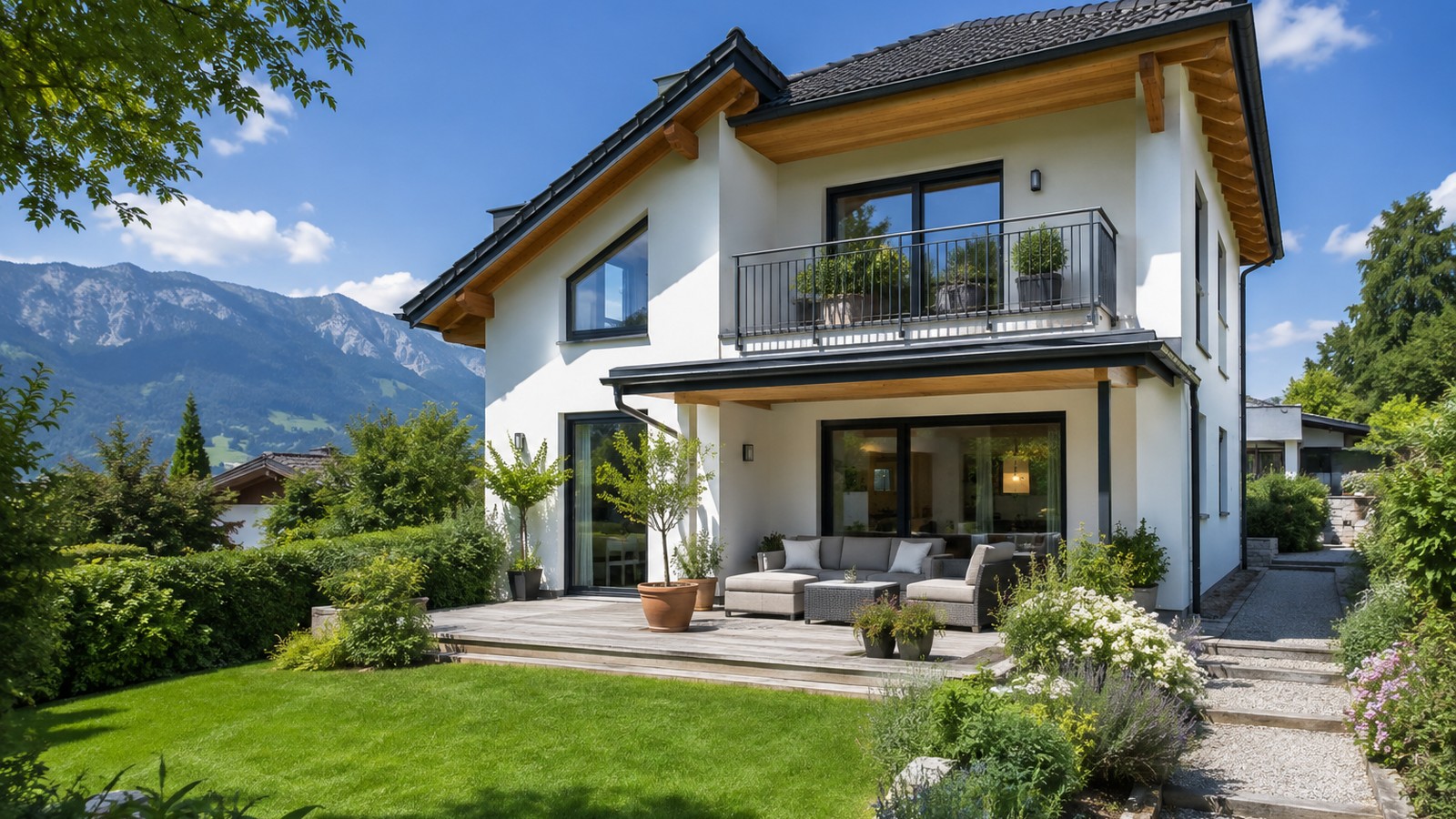 Freundliches Haus in sonniger Lage